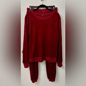 Women's Red Velour Sweatshirt & Sweatpants Set Holiday Lounge Comfy Sz Large